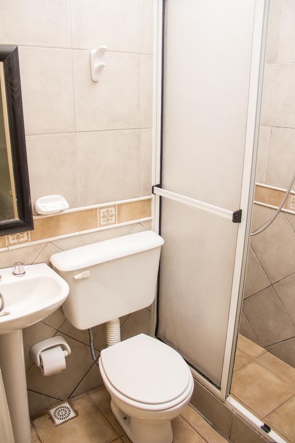 Hotel Posta Junin Екстериор снимка