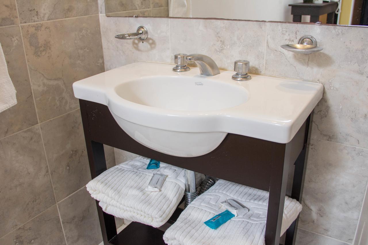 Hotel Posta Junin Екстериор снимка